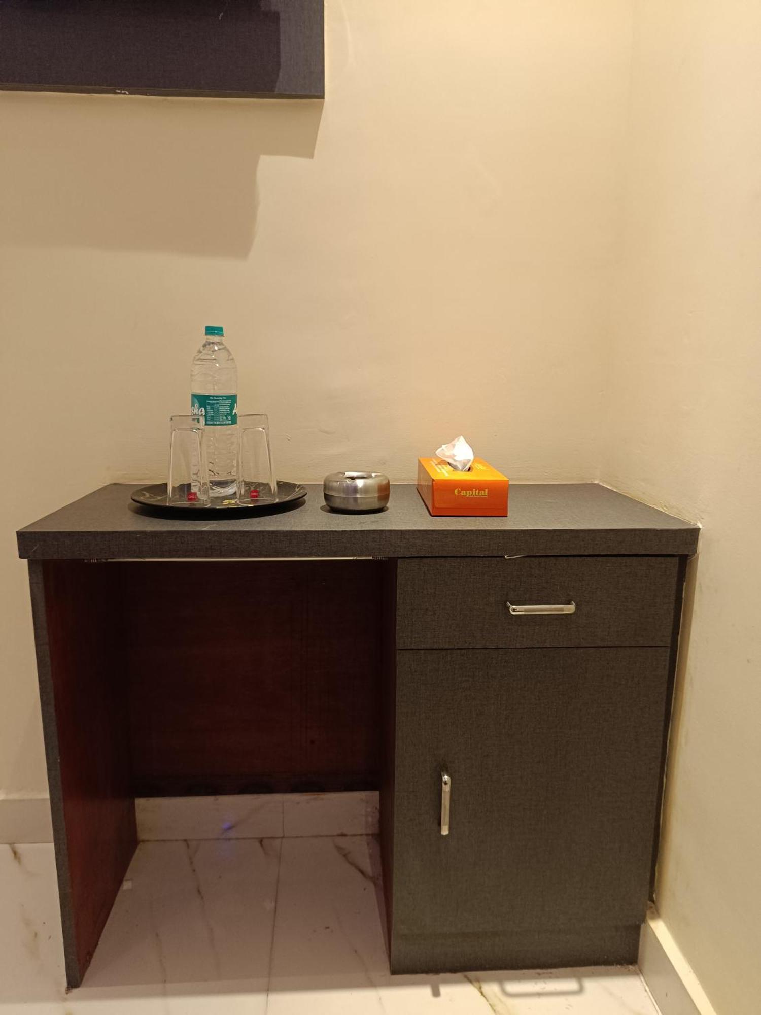Hotel Powai Residency Bombaim Exterior foto